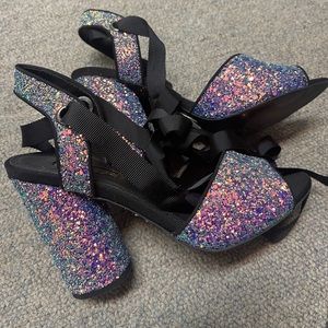 Glitter Heels! Lace and tie